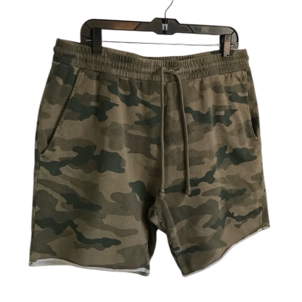H&M Divided Men’s XL Army Green Camouflage Casual Athletic Drawstring Shorts EUC - Picture 6 of 13